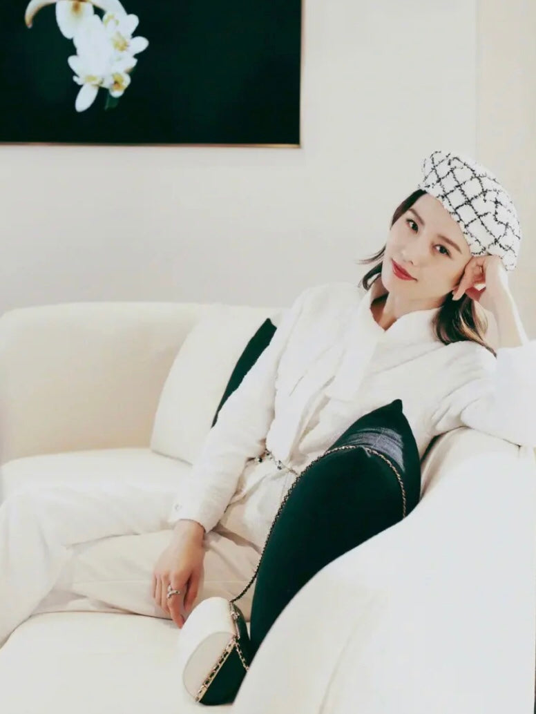 Chanel 2020高級手工坊系列黑白晚宴包