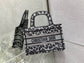 Dior Book Tote-Mini 23cm-黑色豹紋