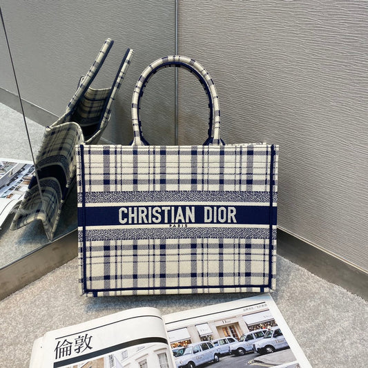 Dior Book Tote-小號36.5cm-黑白格紋