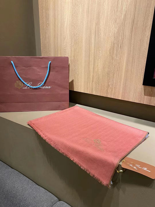 L-Piana  100%羊絨純色系水毛人字紋金斯圍巾-200隻水絨紗線-90*200cm