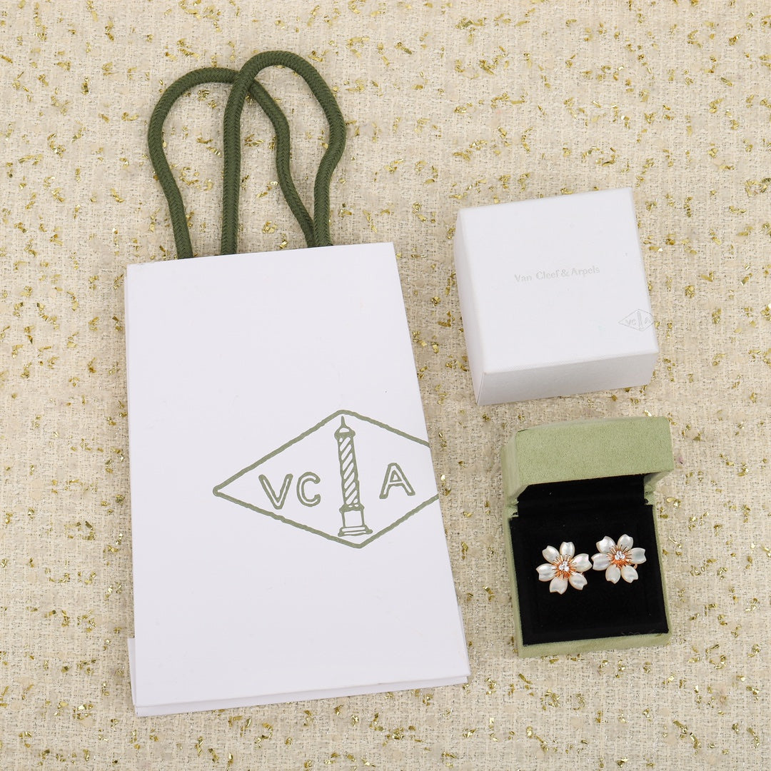 梵克V-耳環