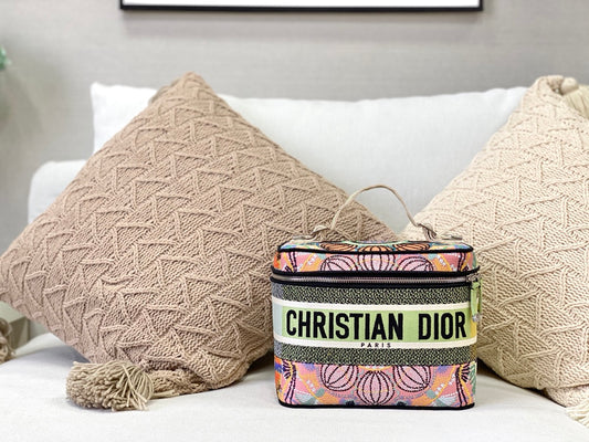 Dior 帆布刺繡化妝包-多色花朵