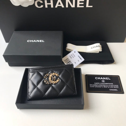 Chanel 大Logo卡包