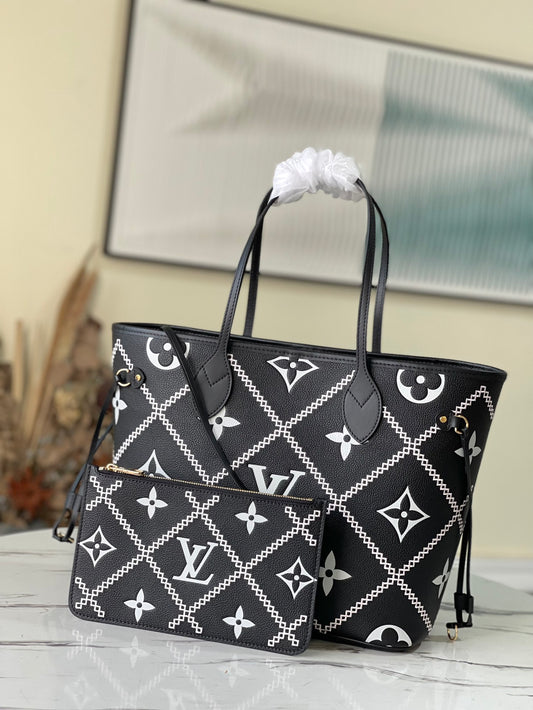 M46040 路L家-2022 春季系列 Neverfull 手袋 黑色