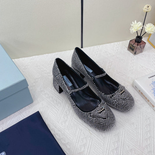 Prada 鞋-Prada 貼鑽低跟 瑪莉珍鞋（銀）