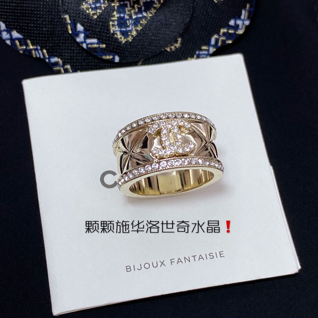 Chanel 戒指