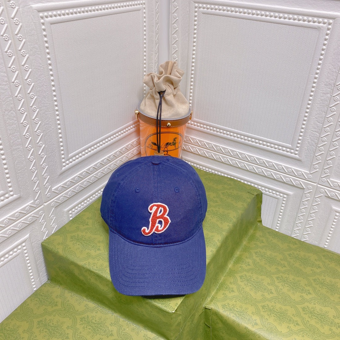 巴黎世-新款LOGO棒球帽 顯白