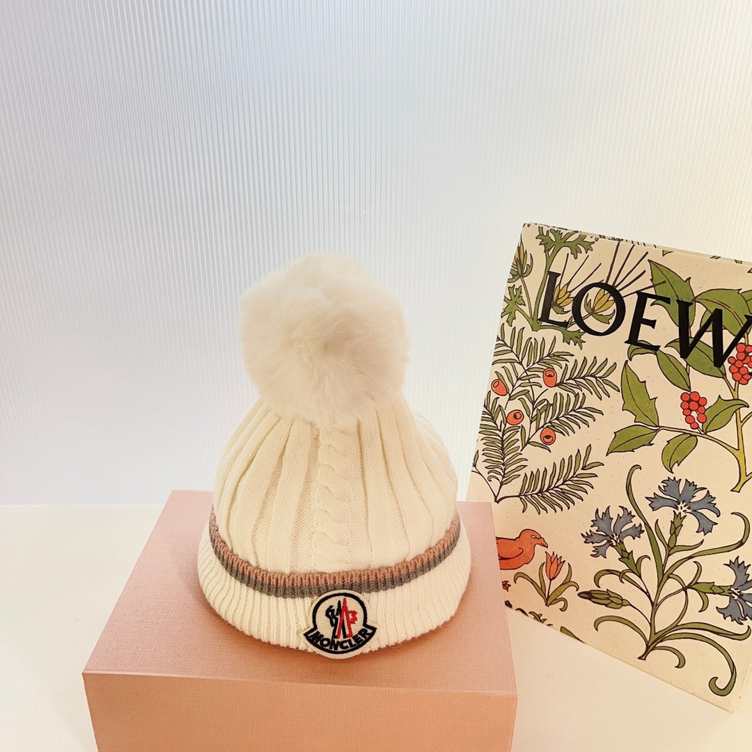 Moncler-針織毛帽 白色