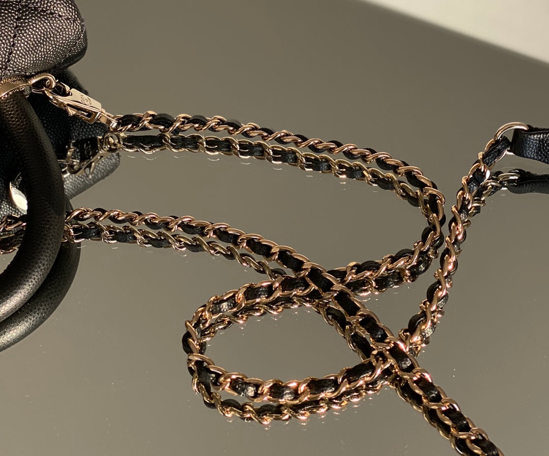 Chanel mini coco handle-黑色球紋牛皮-淡金扣