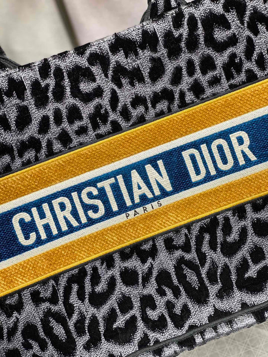 Dior Book Tote-小號36.5cm-絲絨豹紋-黃
