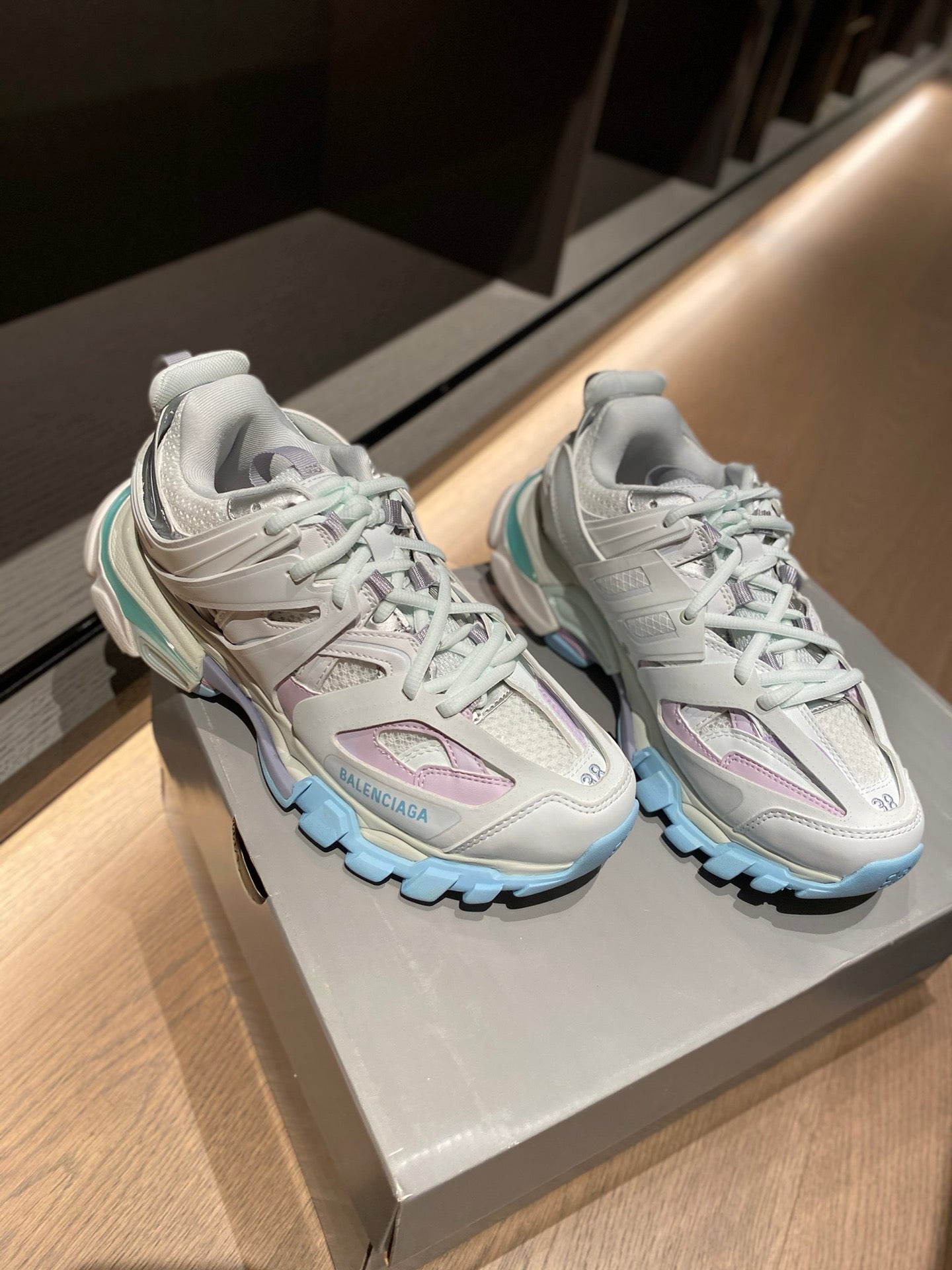 Balenciaga 巴黎世家-老爹鞋
