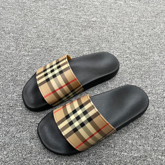 Bur-經典格紋拖鞋 咖色
