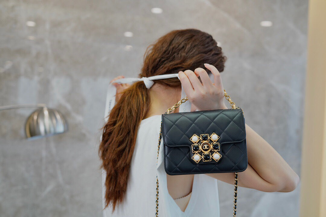 Chanel Coco King Dom鏈條包