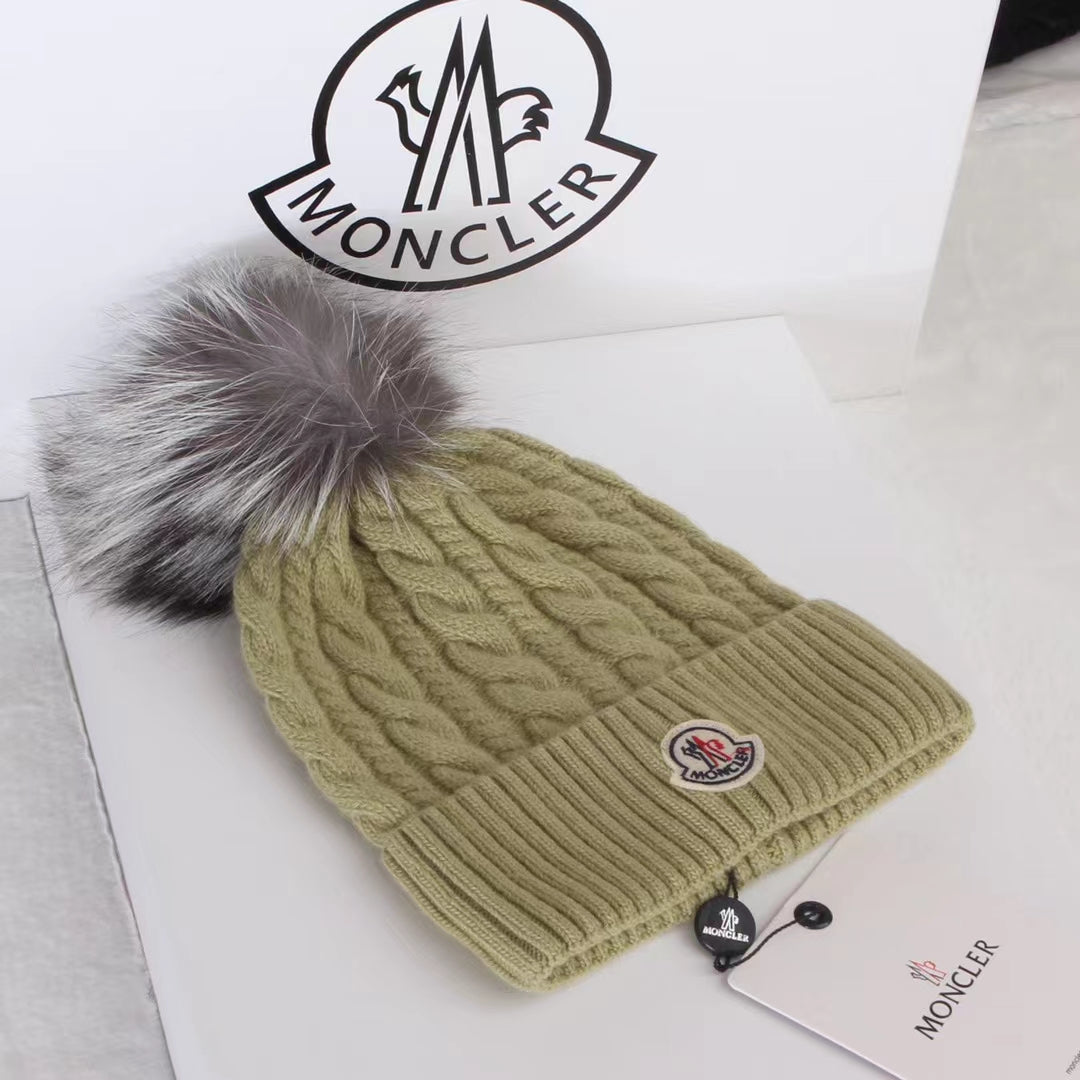 Moncler-毛球毛帽