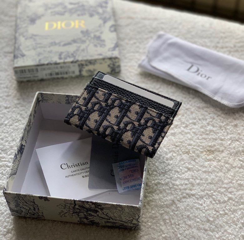 Dior 卡包
