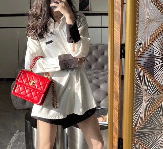 Chanel 小號豆腐包-紅色金扣
