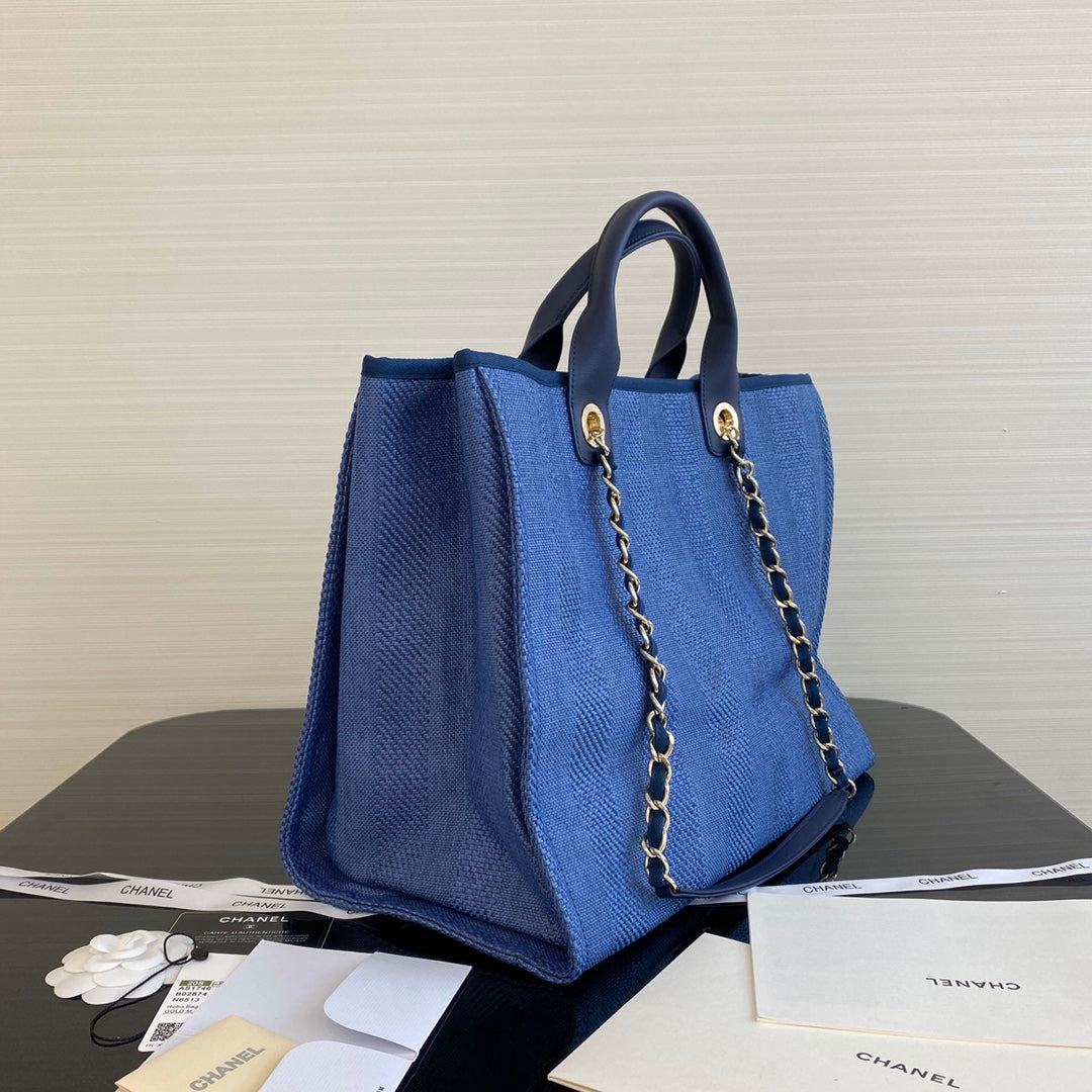Chanel 大號深藍條紋沙灘包