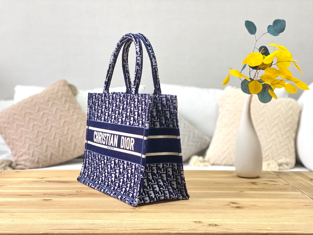 Dior Book Tote-小號36.5cm-深藍老花天鵝絨
