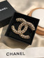 Chanel 胸針