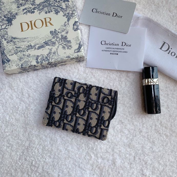 熱銷款 Dior Saddle 馬鞍小卡包