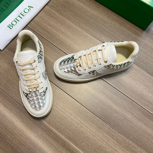 Bot-板鞋 休閒鞋 白色