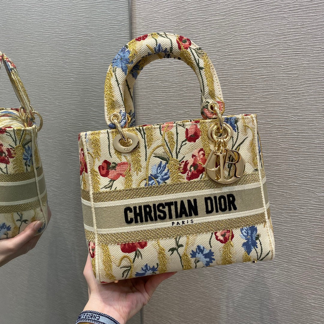 Dior Lady D-Lite 新年限定系列-花卉
