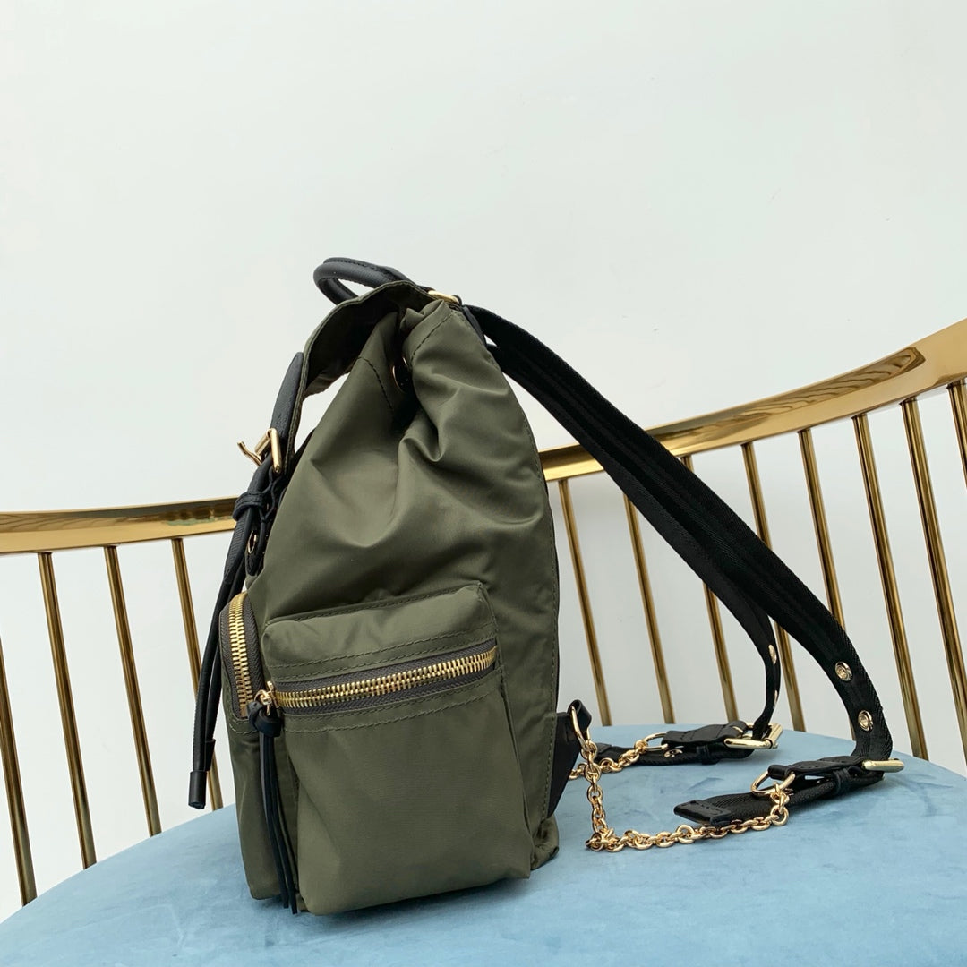 巴B家-Rucksack軍旅背包 軍綠色 中號