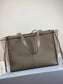 羅L威-Cushion tote 小牛皮 灰色