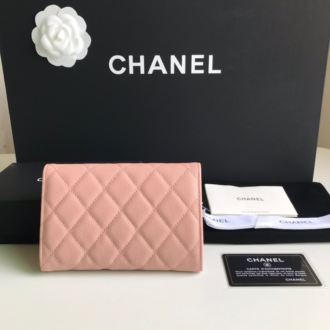 Chanel CF 三折中夾-櫻花粉荔枝皮金釦
