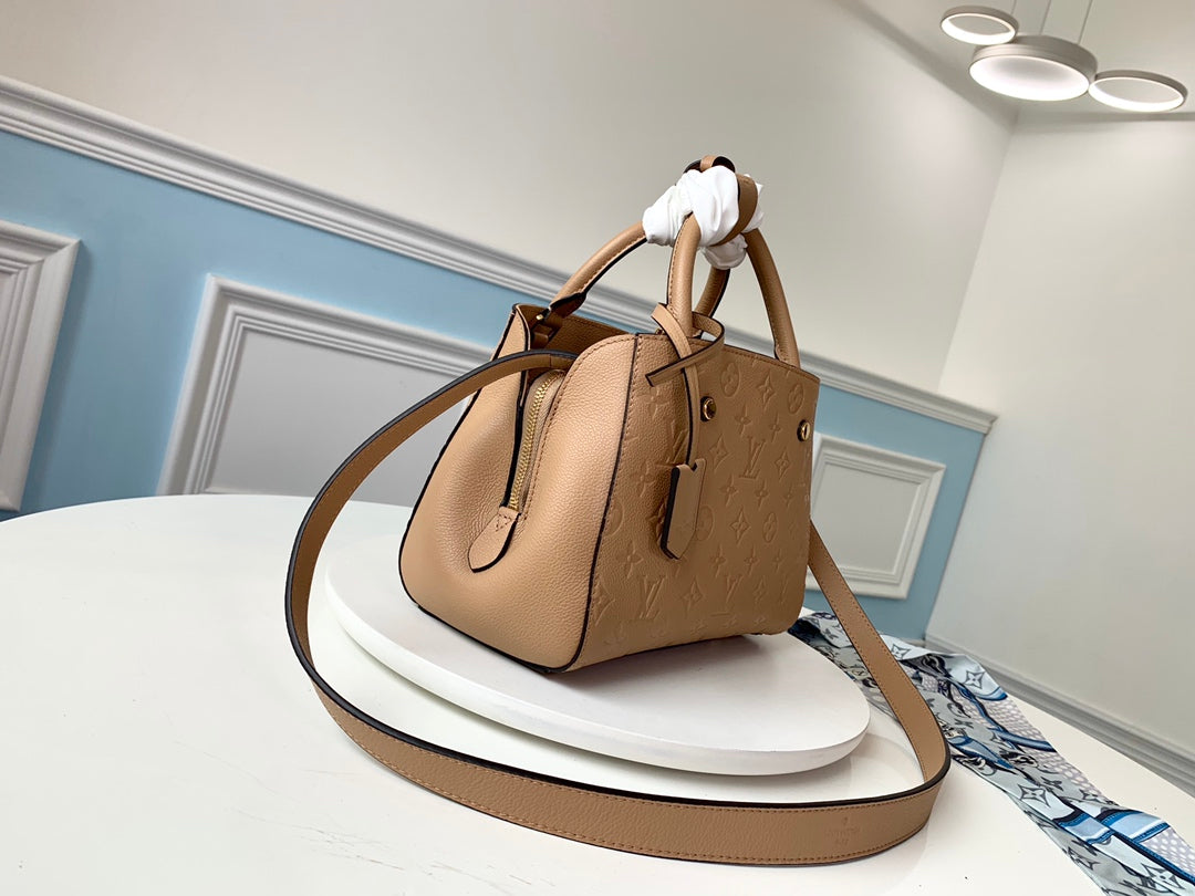 M43543 路L家-Montaigne 手袋