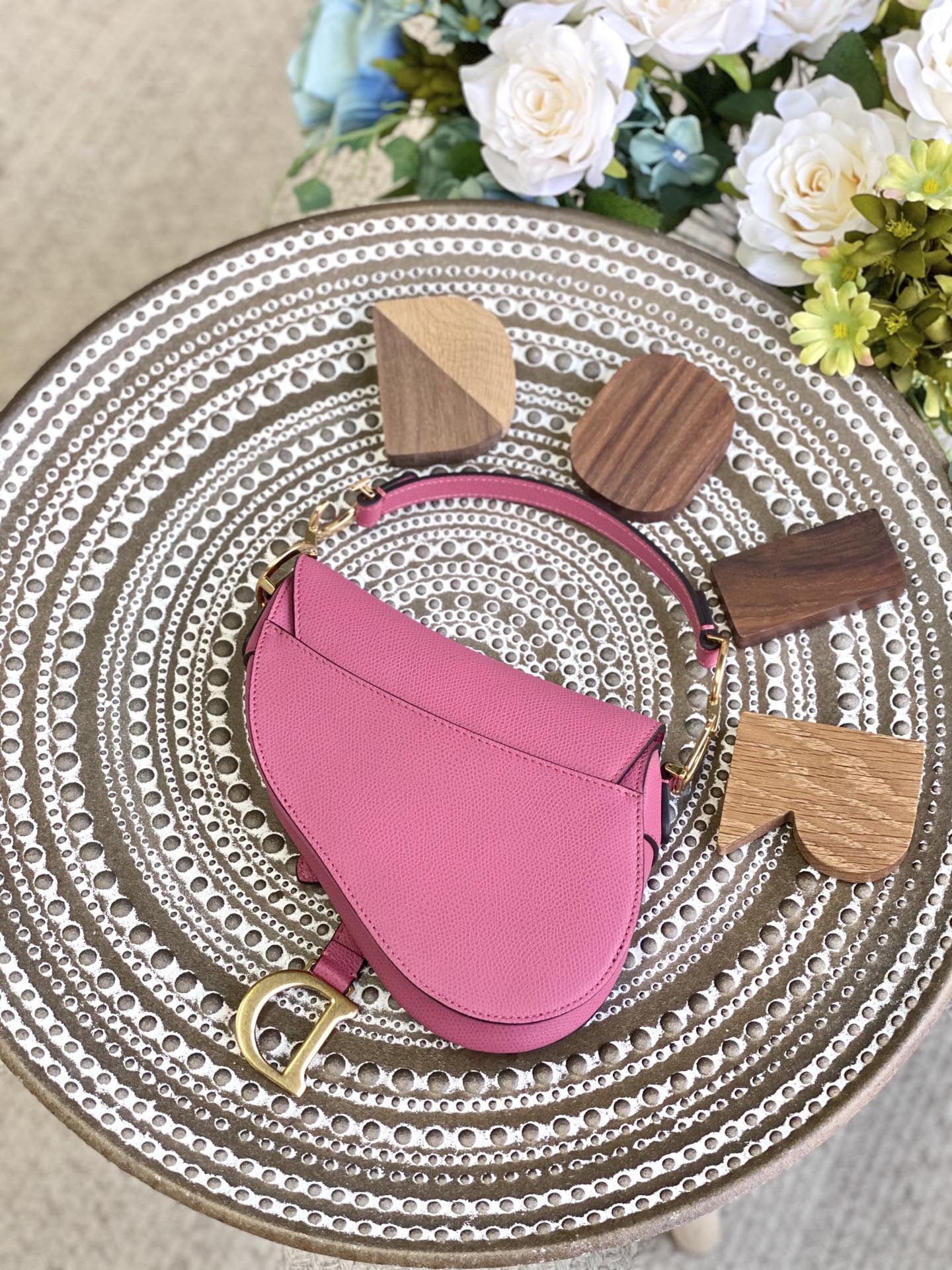 Dior Saddle 馬鞍包-手掌紋-小號桃紅色-19.5cm