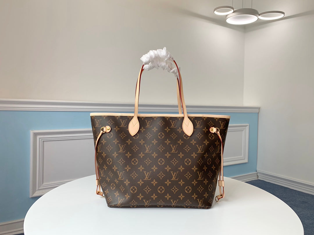 M40995 路L家-Neverfull 全新經典手袋 中號