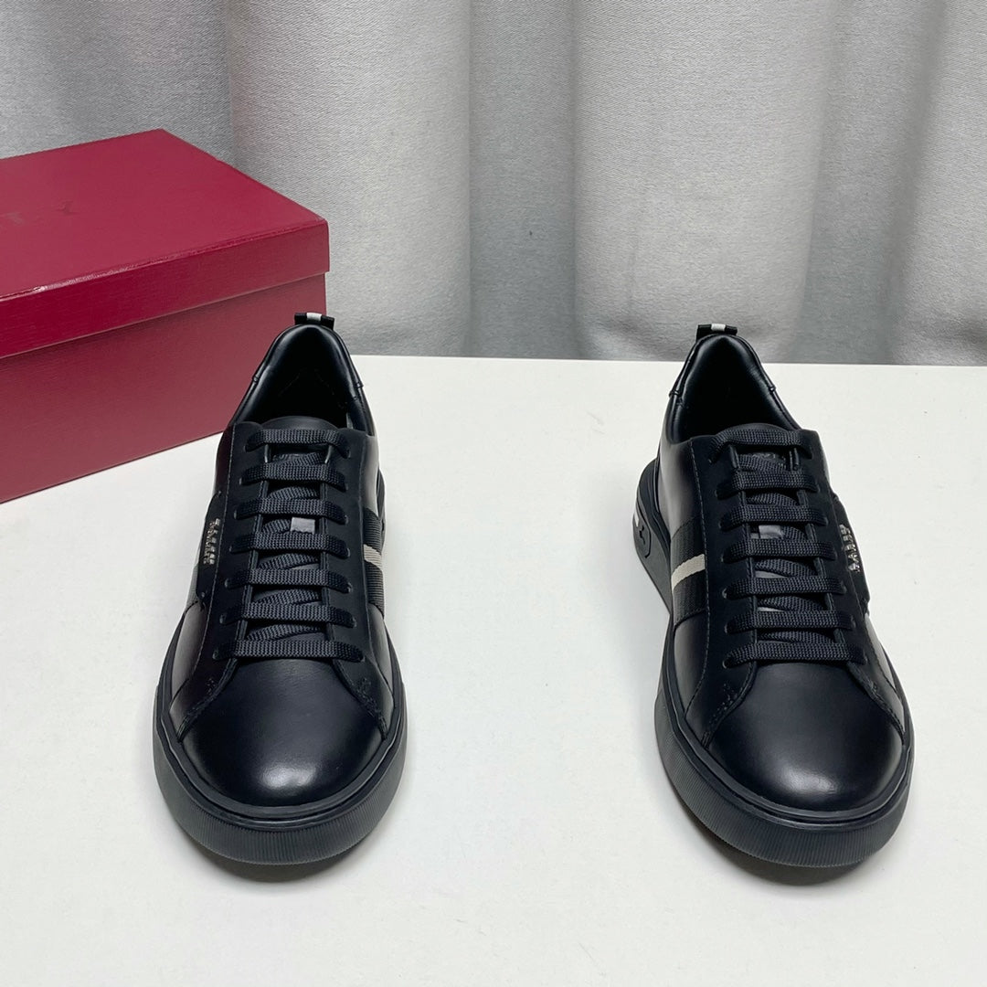 Ball-2022新款 牛皮休閒鞋 黑色