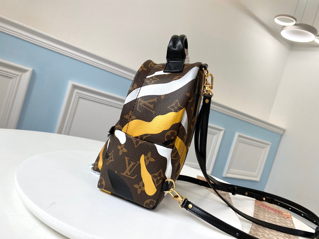 M45143 路L家-英雄聯盟系列為 Palm Springs  Monogram迷你雙肩包