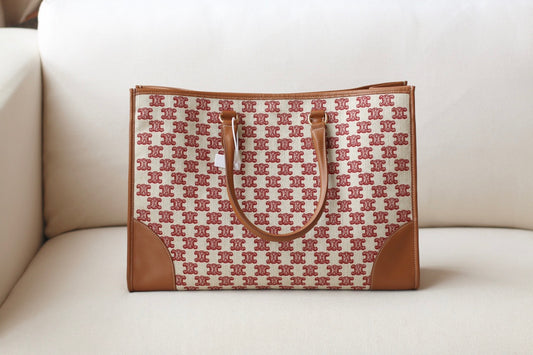 賽C家-CABAS TRIOMPHE刺繡織物橫款手袋