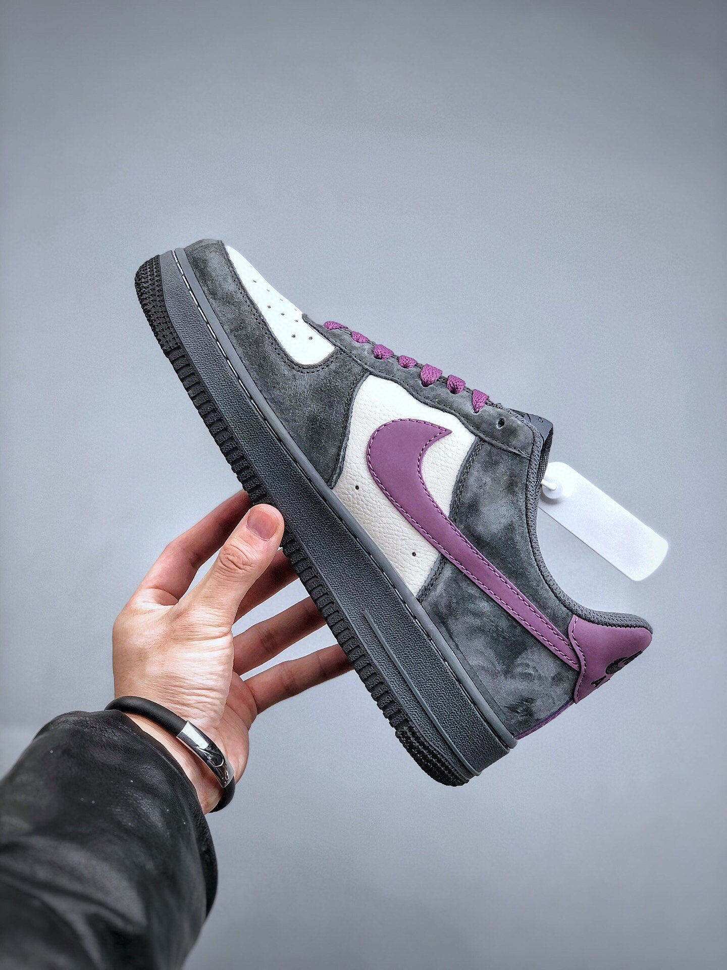 N1KE-Air Force 1 ’07 男女同款 灰紫色