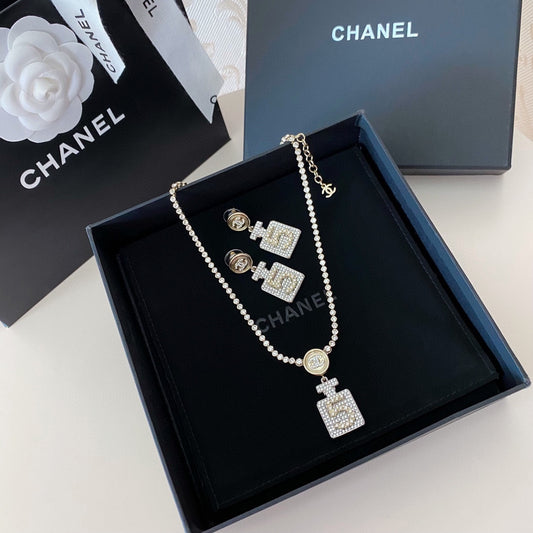 Chanel 耳環/項鍊