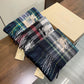 Burberry 男女通用中性圍巾