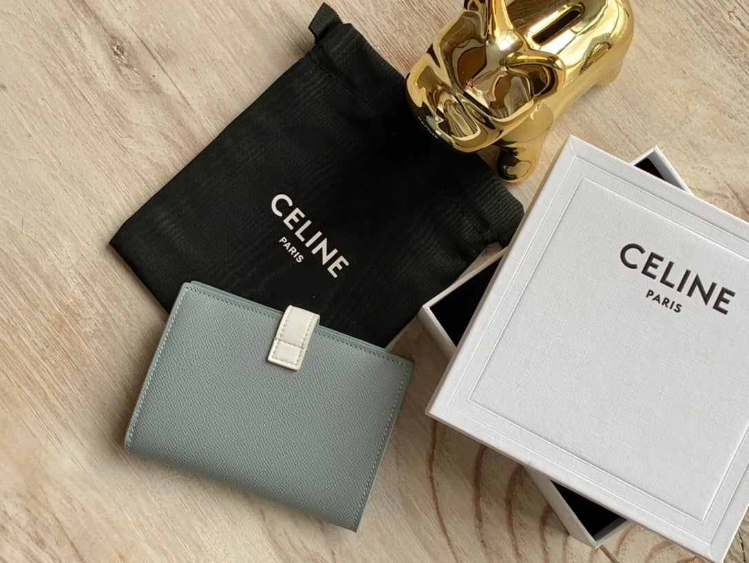 Celine 中夾-STRAP粒面小牛皮錢包