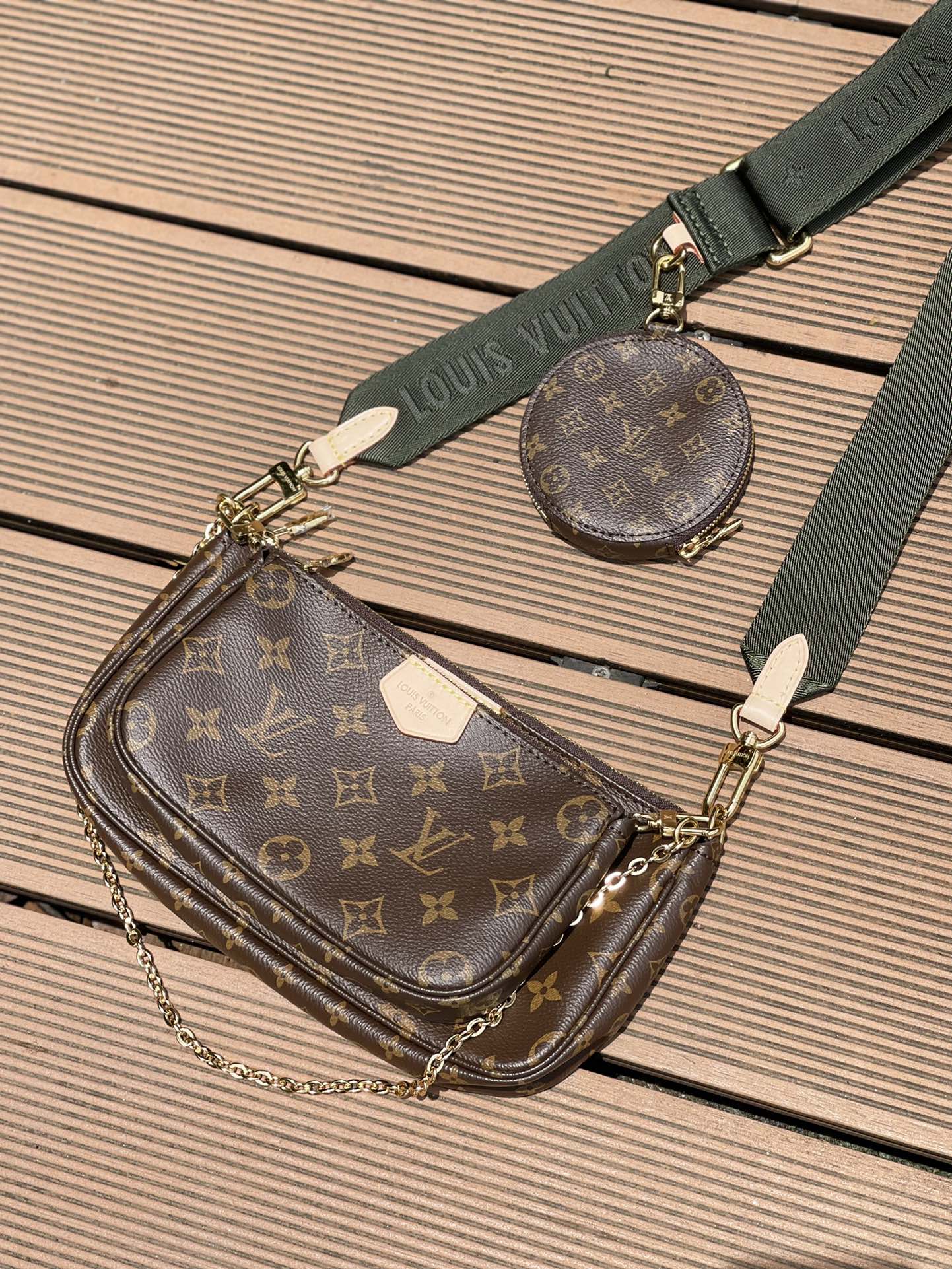 M44813 路L家-Multi Pochette Accessories 五合一麻將包 綠色