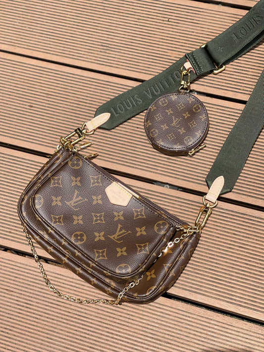M44813 路L家-Multi Pochette Accessories 五合一麻將包 綠色