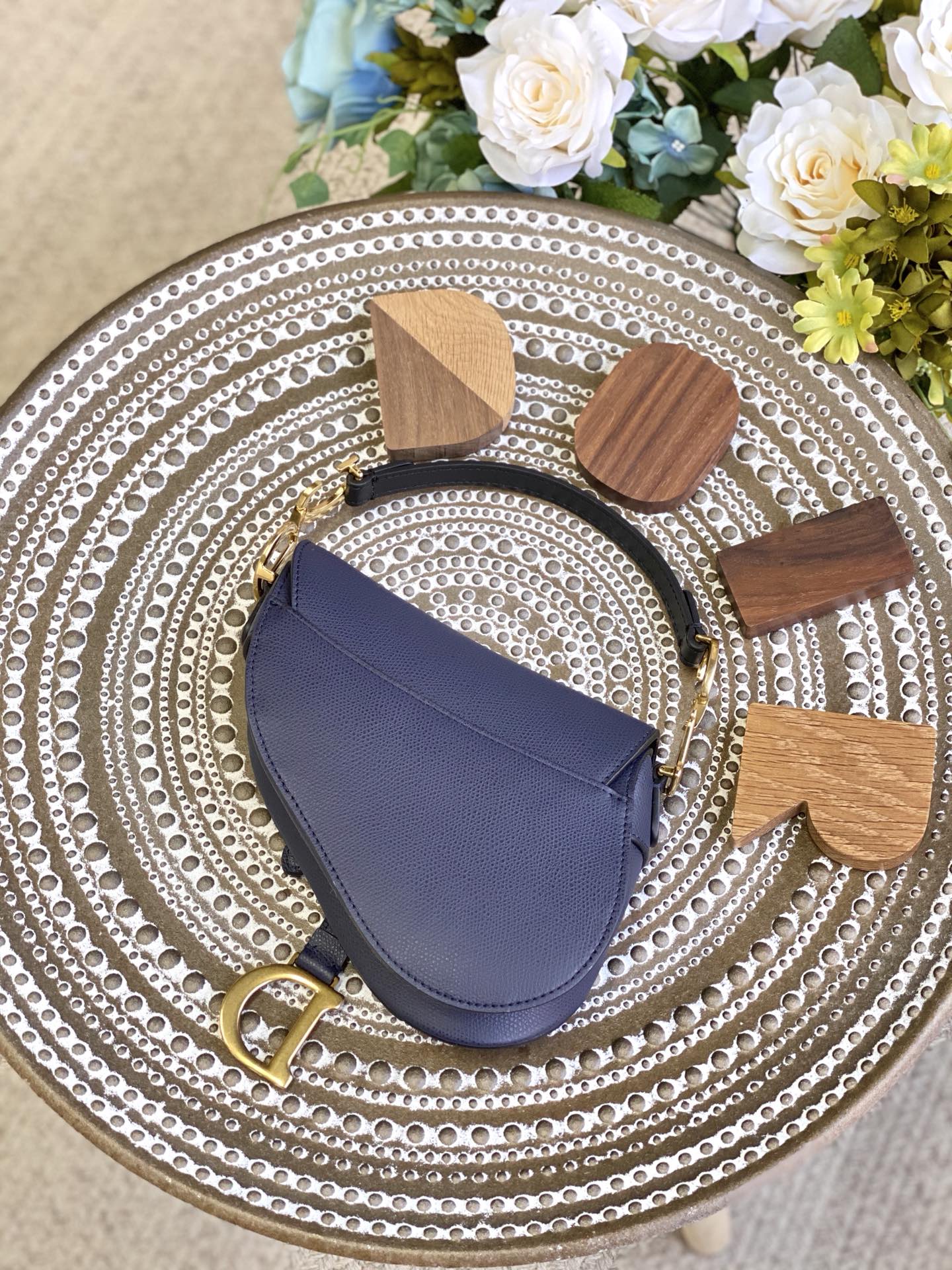 Dior Saddle 馬鞍包-手掌紋-小號夜藍色-19.5cm