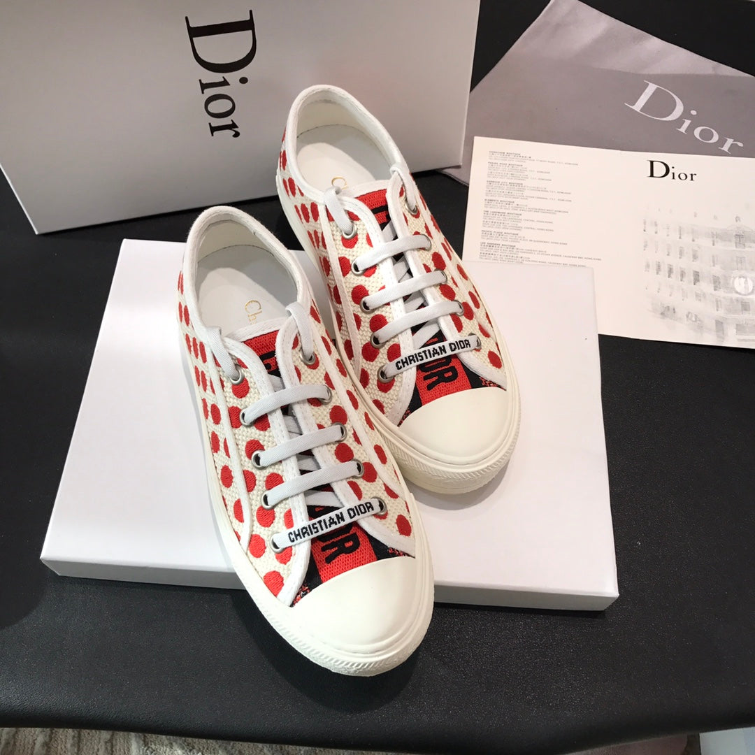 迪D家-紅圓點 白底帆布鞋 – Chuchu. Boutique