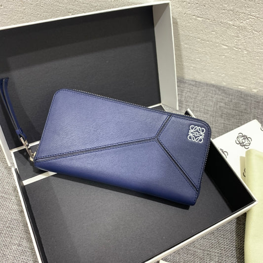 Loewe Puzzle zip around wallet 拉鍊長夾