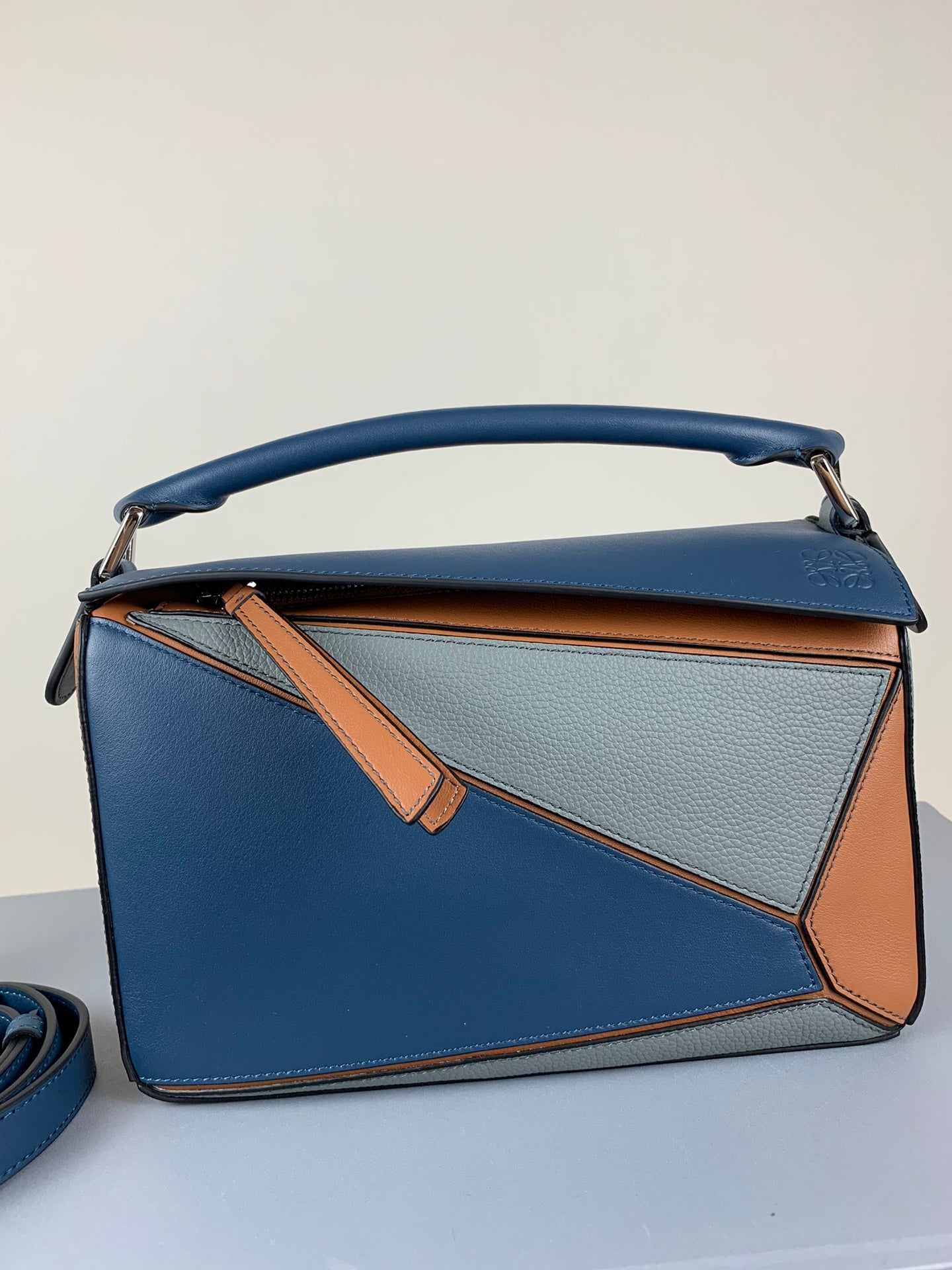 羅L威-Puzzle bag 小牛皮