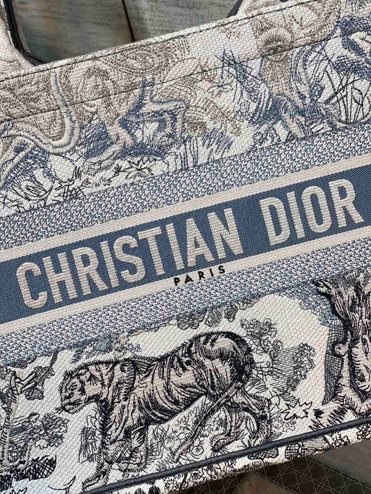 Dior Book Tote-小號36.5cm-漸變老虎