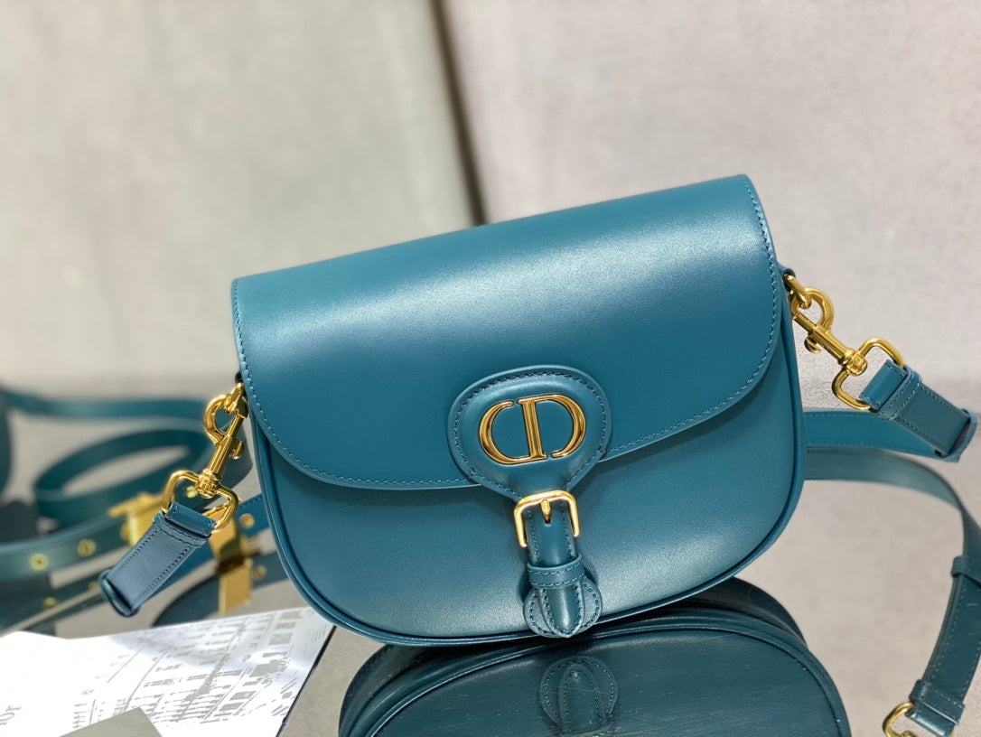 Dior Bobby-中號22cm-深海藍牛皮