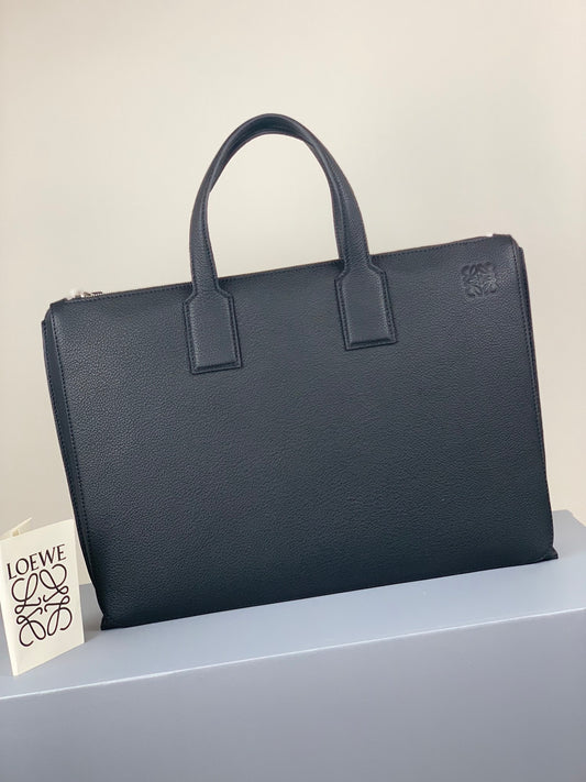 羅L威-Goya Simple Briefcase
