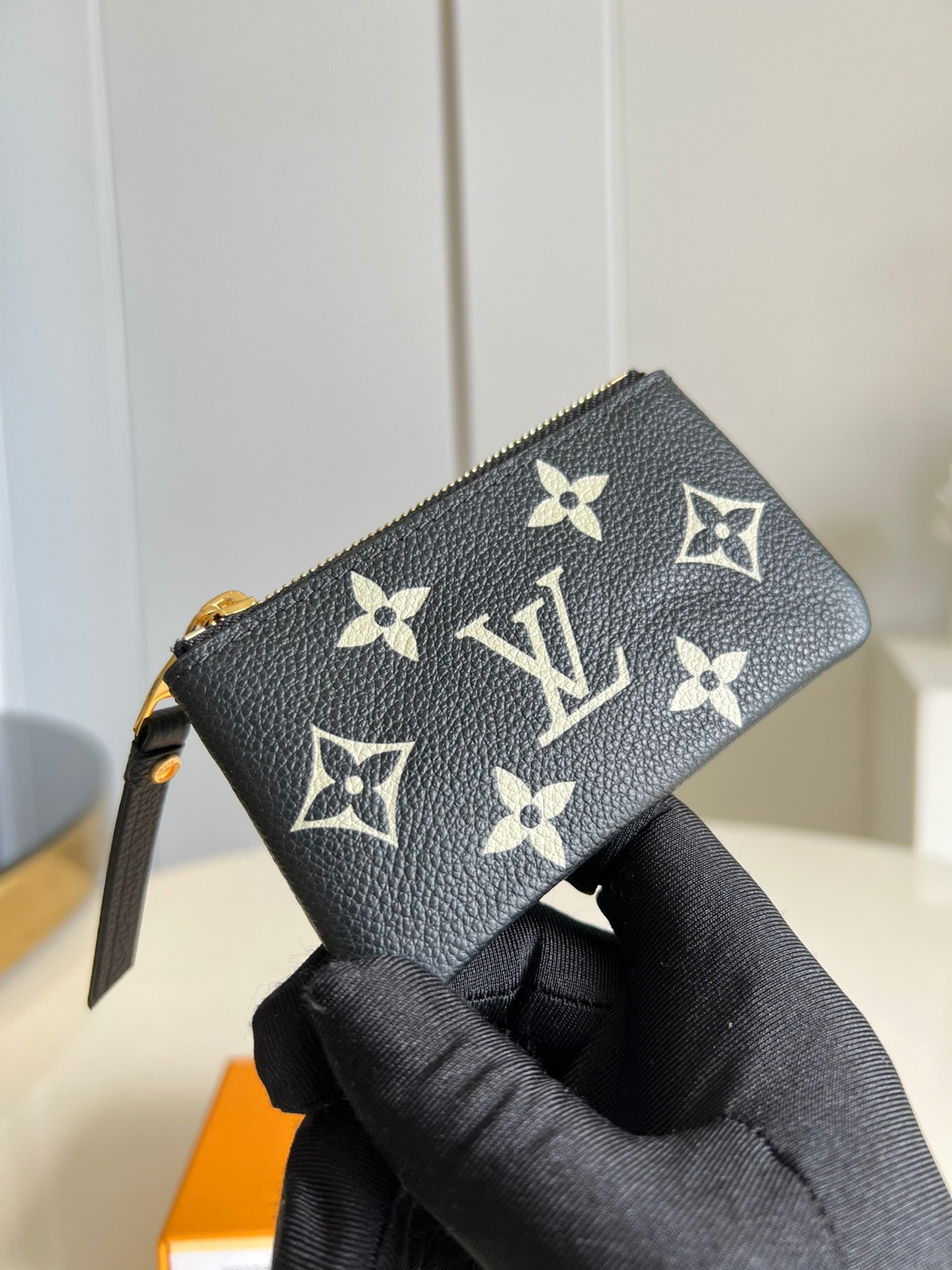 LV M80885  鑰匙包