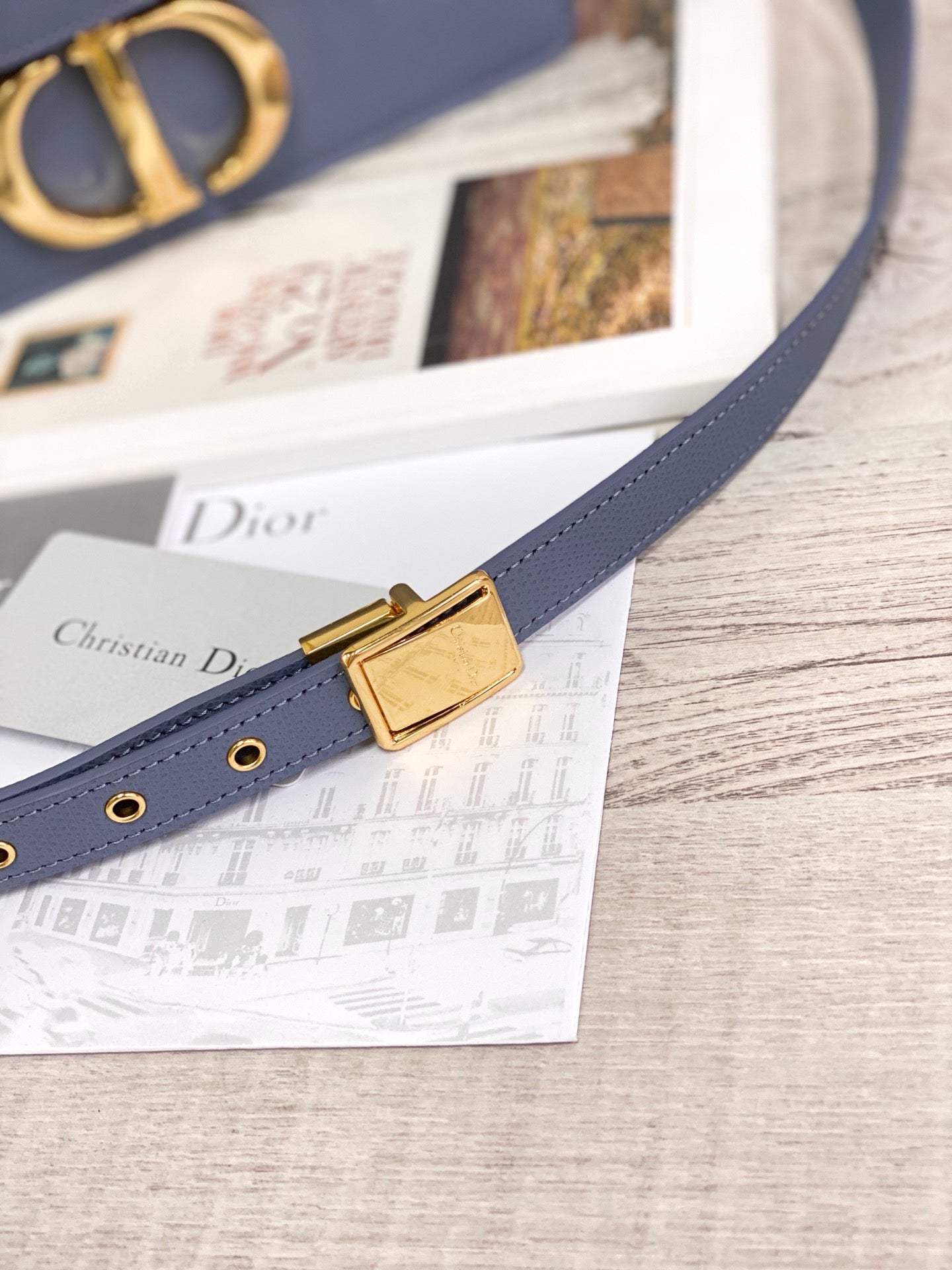 Dior 蒙田 30 Montaigne系列-24cm-金扣-牛皮手掌紋-海藍色